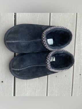UGG Black Shearling Slip-On Slippers Girls Size 3